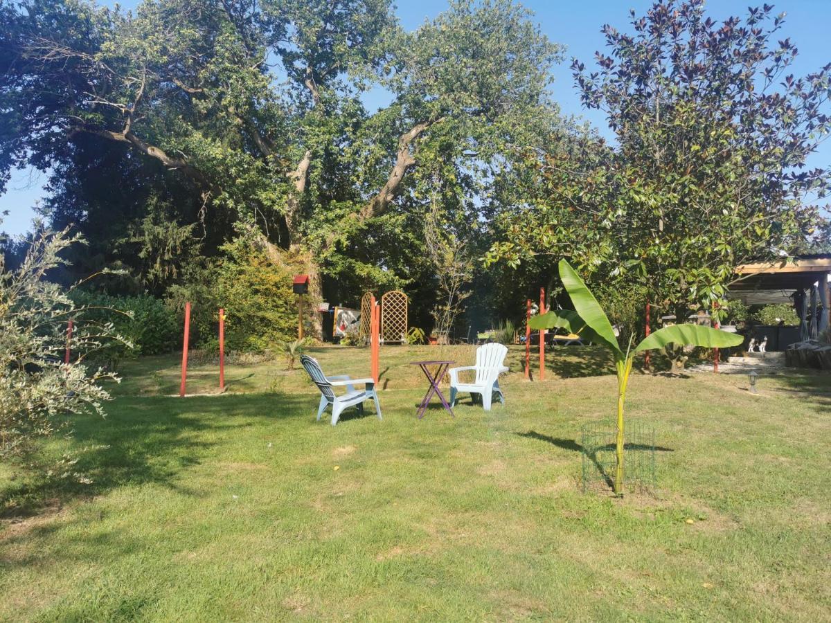 Villa Les Camelias Fontaine-les-Vervins Экстерьер фото